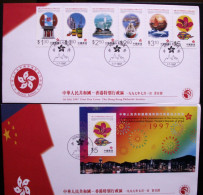 1st. July 1997. Übergabe Von Hong Kong An China. 2 First Day Briefe: 1x Satz 6 Werte Und 1x Block. Jubiläumsausgabe 1997 - Covers & Documents
