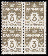 1913. Numeral. 3 Øre Grey. Perf. 14x14½. Fine 4-block Never Hinged. (Michel 79a) - JF541077 - Ongebruikt