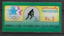 PAKISTAN  N°  612 * *  Jo  1984  Hockey Sur Gazon - Hockey (sur Gazon)