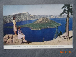 CRATER LAKE HIGH IN THE CASCADE MOUNTAINS OF SOUTHERN OREGON - Sonstige & Ohne Zuordnung