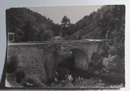 SALERNES . 83 . Pont Des Roches Rouges .1956 ( Rare ) - Salernes