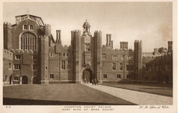 HAMPTON COURT PALACE - EAST SIDE OF BASE COURT - Middlesex