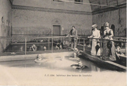 LOUECHES -- Interieur Des Bains - Loèche