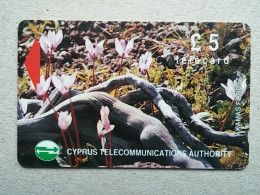 T-598 - CYPRUS Telecard, Télécarte, Phonecard,  - FLOWER, FLEUR - Zypern