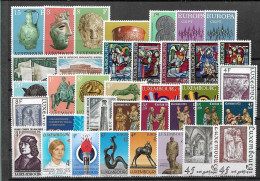 C5218 - Lot Luxembourg Timbres Neufs** - Collections