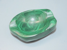 -ANCIEN CENDRIER En MALACHITE PIERRE VERITABLE COLLECTION VITRINE BIJOUX   E - Other & Unclassified