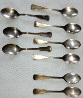 9 Petites Cuillères En Argent - Spoons