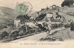 CPA 84 0042 BONNIEUX - La Ville Et La Montagne Du Lubéron - Animée Religieux Curé - écrite Et Circulée - Bonnieux