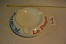 C1 Magnifique Cendrier Germinal Le Peuple Porcelaine De Baudour - Porcelain