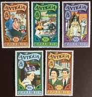Antigua 1977 Silver Jubilee MNH - 1960-1981 Autonomie Interne