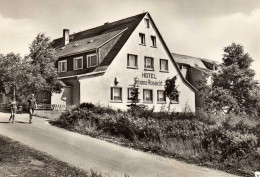 05354 - SCHMIEDEFELD Am Rennsteig - Blick Auf Das Hotel "Schöne Aussicht" - Schmiedefeld