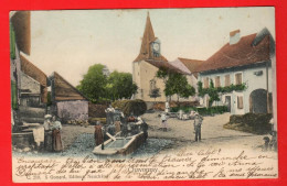 XZH-19  Chavornay RARE Centre Du Village,  TRES ANIME. Fontaine   Circ. 1904  Gonard 210 - Chavornay