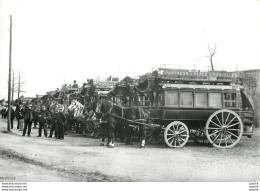 CPM Paris Revue De Vincennes - Taxis & Droschken