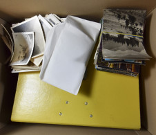 VARIA: Album Lucifermerken, Tiental Carnets, 2 Albums Sigarenbanden, Foto's En Groot Formaat Postkaarten - Other & Unclassified