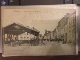 Machecoul - Les Halles Et La Rue Du Marché - Machecoul