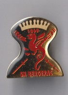 PIN'S THEME SPORT AVIRON SPORT NAUTIQUE  DE BERGERAC  EN DORDOGNE - Rudersport