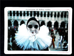 ► CPM - VENEZIA - Série Carnaval De Venise En 1983    " IL CARNEVALE - Photo Fulvio Roiter - Carnival
