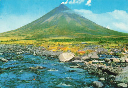 PHILIPPINES - River And The Mayon Volcano - Paysage - Carte Postale - Philippines