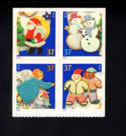 1959275230 2005 SCOTT 3960B (XX) POSTFRIS  MINT NEVER HINGED  - CHRISTMAS COOKIES UPPER SIDE IMPERFORATED BOOKLET PANE - Ungebraucht