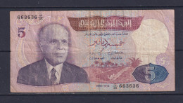 TUNISIA  -  1983 5 Dinars Circulated Banknote As Scans - Tunisia