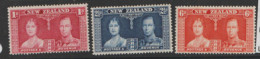 New  Zealannd  1937  SG 549-51  Coronation  Mounted Mint - Unused Stamps
