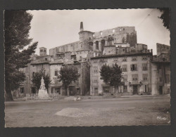 CP - 07 - La Voulte-sur-Rhône "Monument Aux Morts Et Château" - La Voulte-sur-Rhône