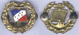 Insigne Union Aéromaritime De Transport - Chargeurs Réunis 1935 - Crew Badges