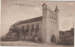 MONFLANQUIN  LE CLOCHER ET LA PLACE DE L EGLISE - Monflanquin