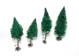 BUSCH LOT De 4 ARBRE SAPIN VEGETAUX, HO DECOR PAYSAGE, 12 A 14cm MINIATURE TRAIN - MODELISME FERROVIAIRE  (1712.287) - Decoración