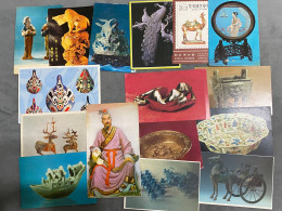 Mix Lot Of 16 Jade, Wood Carving, Stone, Pillow, Art Treasures Collection China Postcard - Collezioni E Lotti