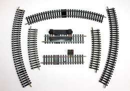 JOUEF HO 7 RAIL 2 COUPURE 1 DECROCHAGE 4 COURBE 2 N470 R=325mm R=12 3/4, 2 R=325, MODELISME FERROVIAIRE TRAIN (2105.265) - Rails