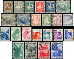 * PAYS-BAS 222/44 : 8 Séries Différentes, TB - Unused Stamps