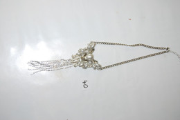 C40 Bijou De Collection - Pendentif - Décor Oriental - Vintage Perle Fantaisie - Pendants
