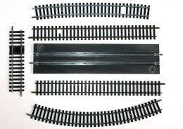 JOUEF HO LOT 6 RAIL 1 TABLIER PASSAGE SUPERIEUR + 1 COUPURE + 2 DROIT + 2 COURBE, MODELISME FERROVIAIRE TRAIN (2105.281) - Rails