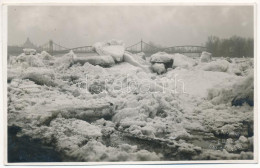 * T4 1932 Arad, Jégzajlás, Jégtorlasz, Híd / Frozen River With Ice, Bridge. Sándor Photo (vágott / Cut) - Non Classés