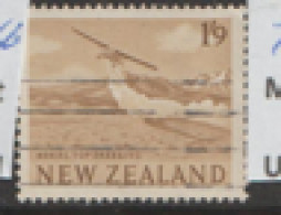 New Zealand  1960   SG 794  1/9d  Crop Spraying    Fine Used - Usados