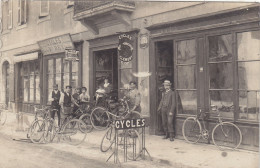 73 - CHAMBERY ; Devanture Du Magasin De Cycles REY - Superbe Carte Photo. - Chambery