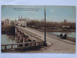 CP 49 Maine Et Loire - Chateauneuf Sur Sarthe - Le Pont Sur La Sarthe Et Les Quais - Chateauneuf Sur Sarthe