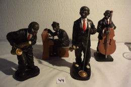 C44 Magnifique Groupe De Musiciens Noirs Avec Instruments USA - People