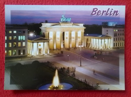 TARJETA POSTAL POST CARD CARTE CARTOLINA POSTALE POSTKARTE GERMANY ALEMANIA DEUTSCHLAND BERLIN BRANDENBURGER TOR PUERTA. - Brandenburger Tor