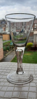 1 Verre Antique , 1700 +. TBE. - Glass & Crystal