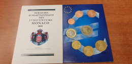 Monaco, Erster Euro-Kursmünzensatz 2002, Kpl. Im Offiziellen Folder  - Autres & Non Classés