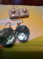 LOT DE 2 PAIRES DE  BOUCLES D.OREILLES FAIT PAR MOI-MEME - Oorringen