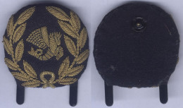 Insigne De Casquette Tissu Et Cannetille Air France Cadre Technique - Distintivi Equipaggio