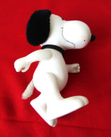 Figurine SNOOPY Vintage En Plastique Articulable - Little Figures - Plastic