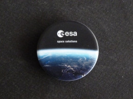 ***** ESA SPACE SOLUTIONS ESPACE COSMOS - Other & Unclassified