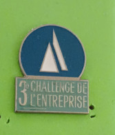 Pin's Bateau Voilier 3e Challenge De L'entreprise - Bateaux