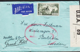 1942. New Zealand. Fine Small Censored OAT Cover PAR AVION To Sweden With 2 Shilling Captain ... (MICHEL 201) - JF542661 - Brieven En Documenten