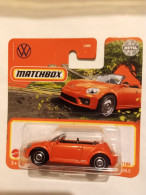 2019 VOLKSWAGEN BEETLE CONVERTIBLE ORANGE MATCHBOX - Matchbox (Mattel)