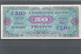 BILLET DU TRÉSOR-50F DRAPEAU -SANS N°SERIE  -VF19 /01- SUP (XF) -1 ÉPINGLAGE - 1 PLI NON MARQUÉ - 1944 Drapeau/France